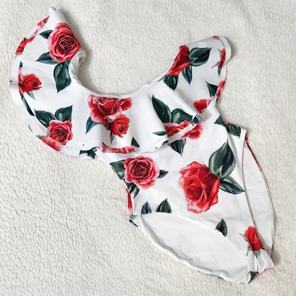 New!Onia x Weworewhat Stella one-shoulder Floral Print swimsuit - Picture 2 of 10